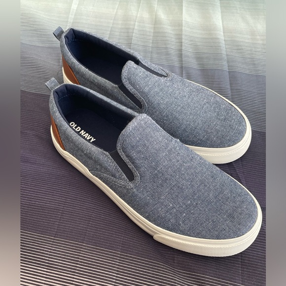 Old Navy Kids Loafers • Denim • Size 5 - Picture 2 of 9